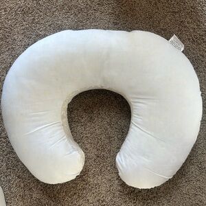 Boppy pillow